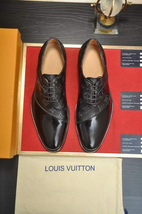 Picture of Louis Vuitton Shoes _SKULVsz38-45hnh061014579